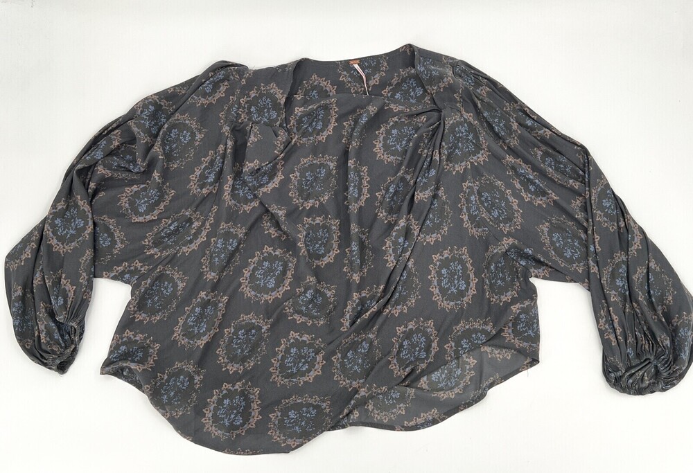 Free People Shirt Womens Medium Floral Draping cowl neck Long Dolman sleeve